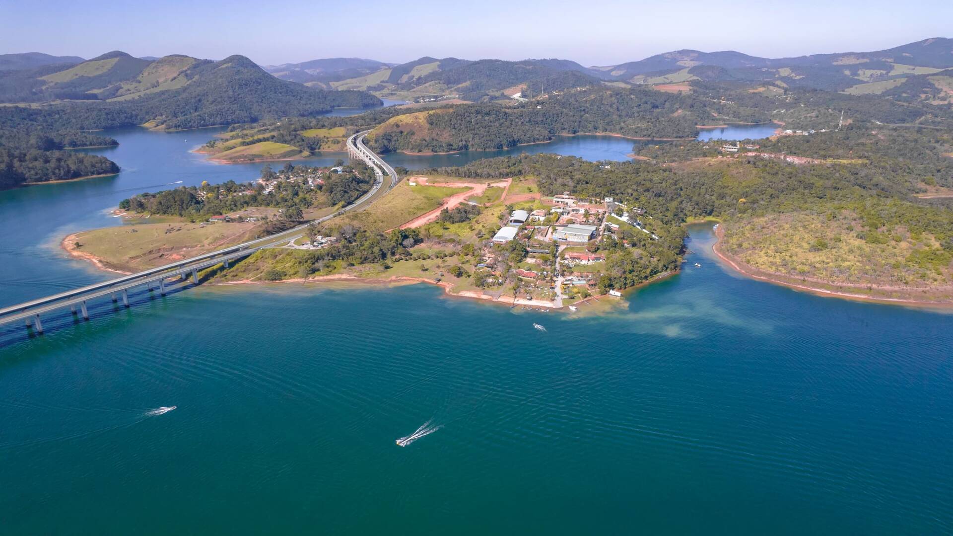 #55 - Terreno em condomínio para Venda em Nazaré Paulista - SP