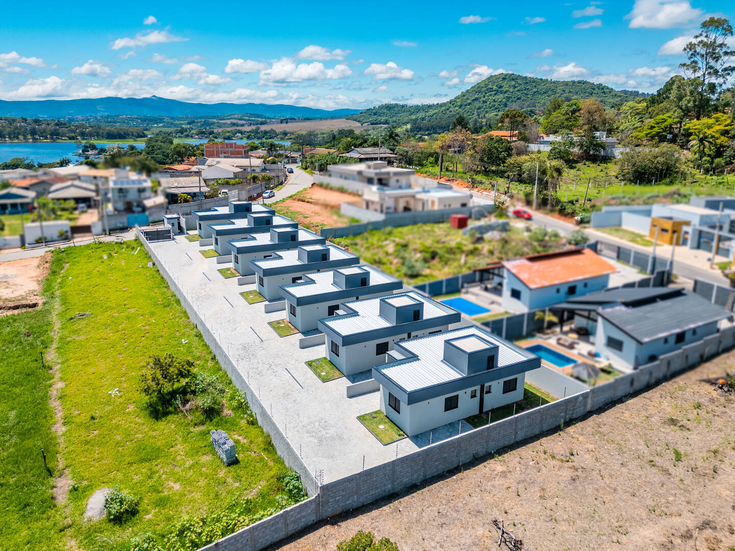 #169 - Casa térrea em condomínio para Venda em Atibaia - SP