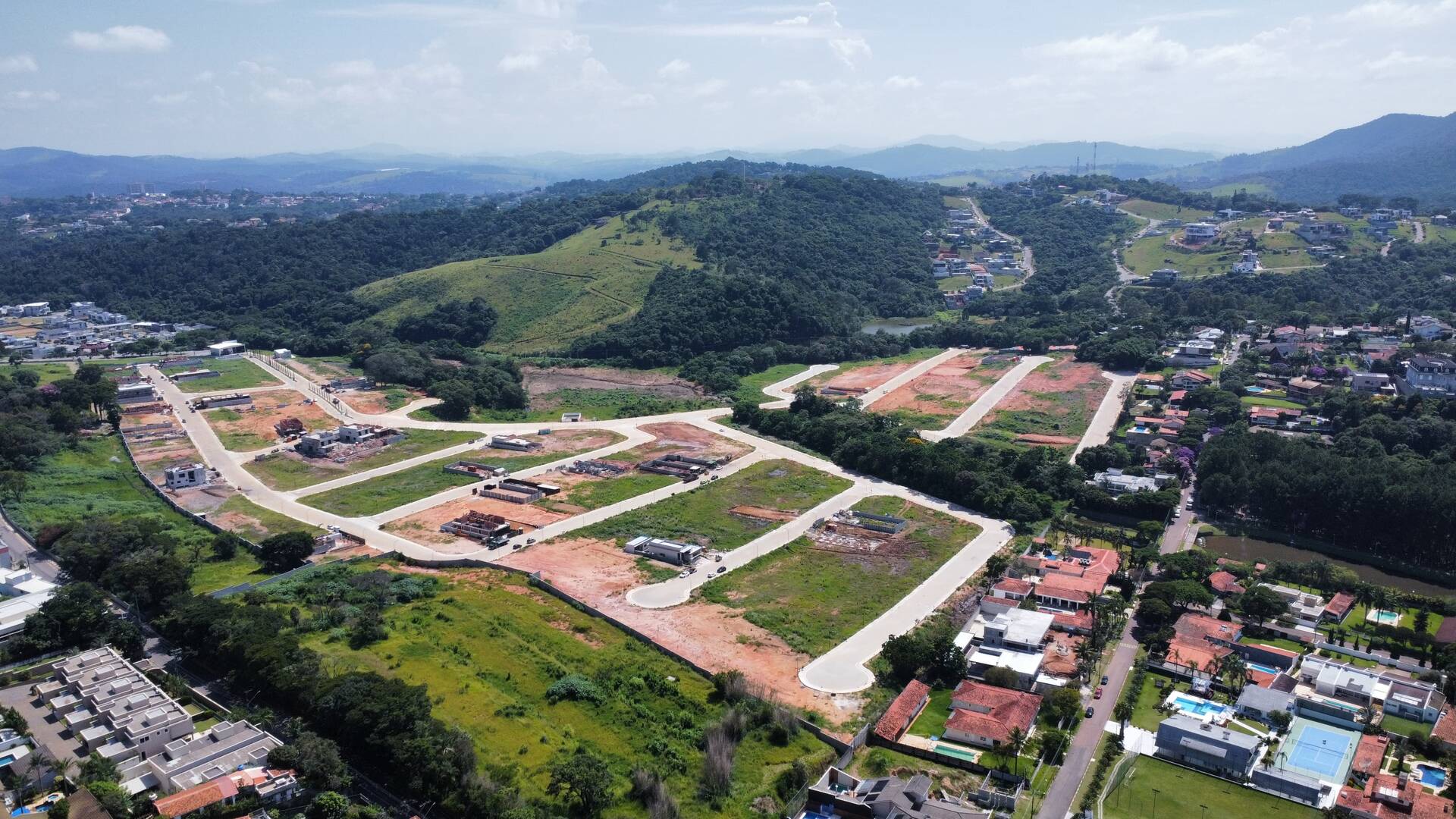 #182 - Lote em condomínio para Venda em Atibaia - SP