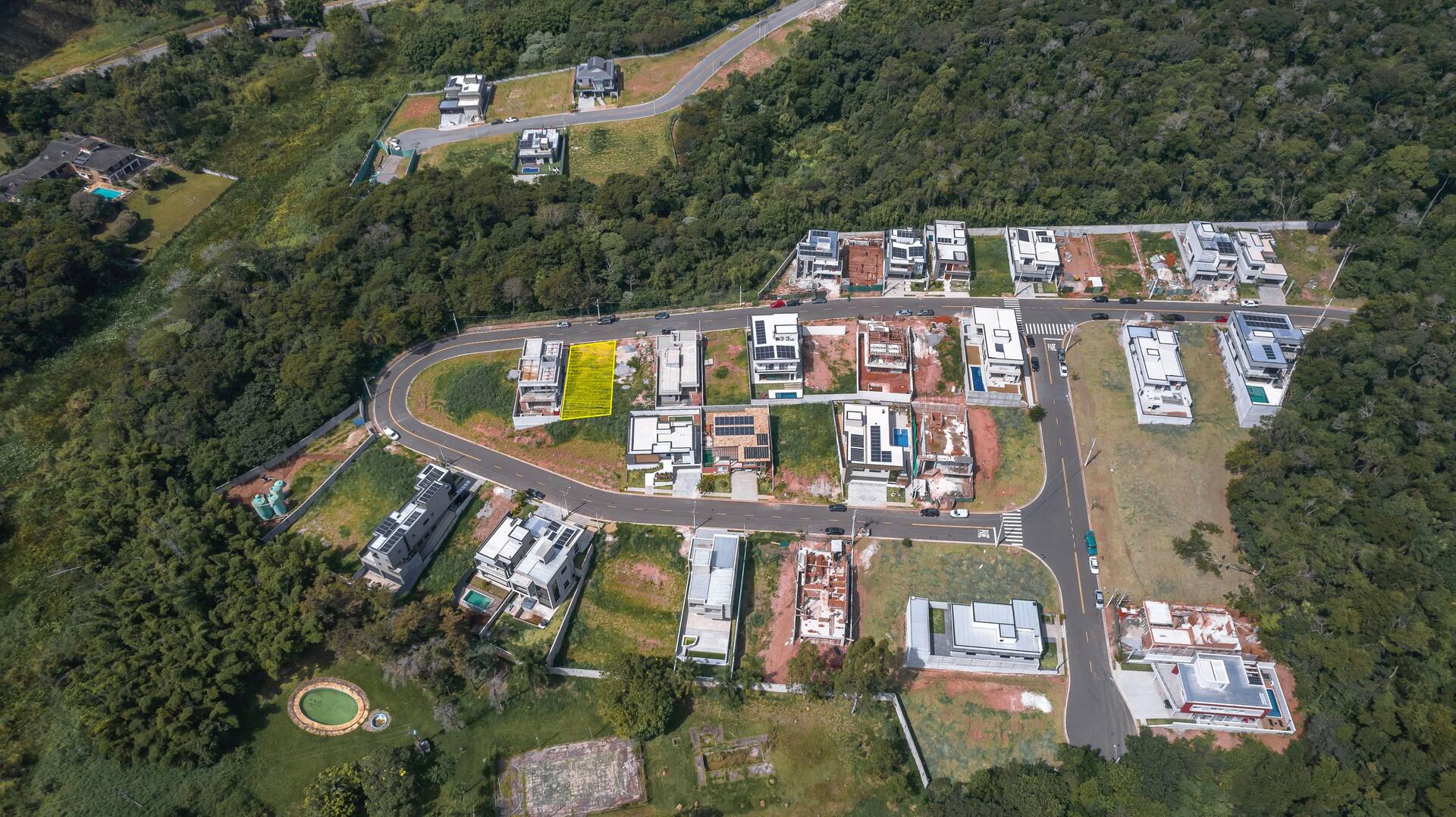 #204 - Terreno em condomínio para Venda em Atibaia - SP