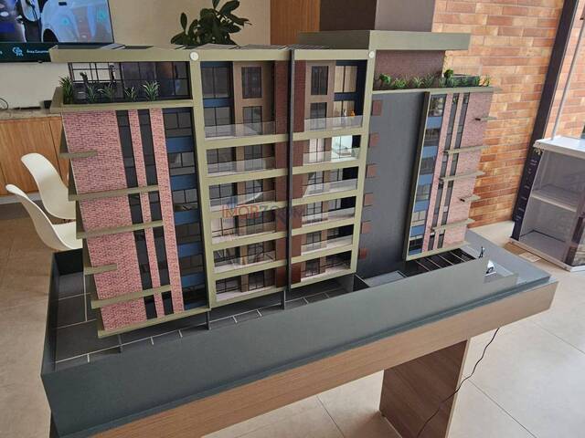 #205 - Apartamento para Venda em Atibaia - SP - 2